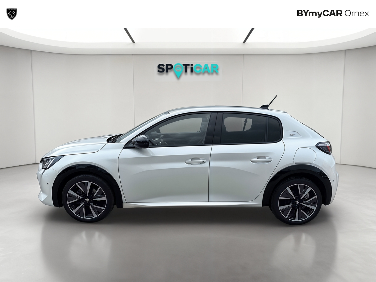 Peugeot 208 PureTech 100 S&amp;S EAT8 — photo 2