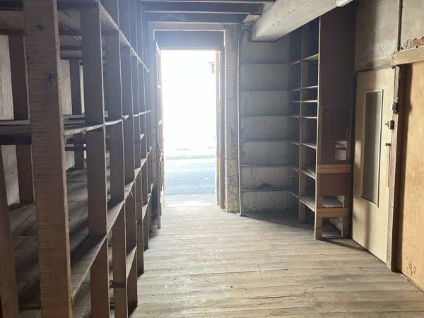 Box location