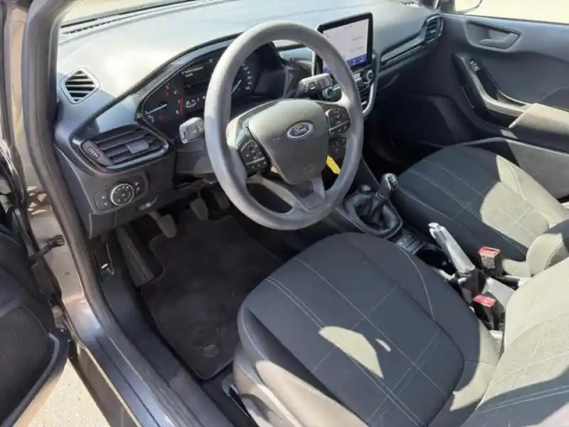 Ford Fiesta 1.1 75ch cool &amp; connect 5p — photo 10