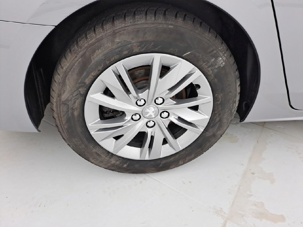 Peugeot 508 sw puretech 130 ch s&s eat8 active pack — photo 19