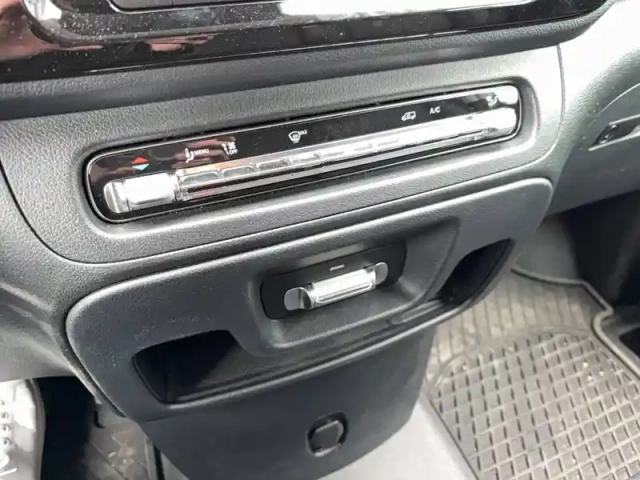 Mercedes Vito fourgon 114 cdi long bvm6 rwd — photo 77