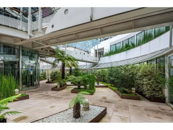 Bureaux 3341 m²