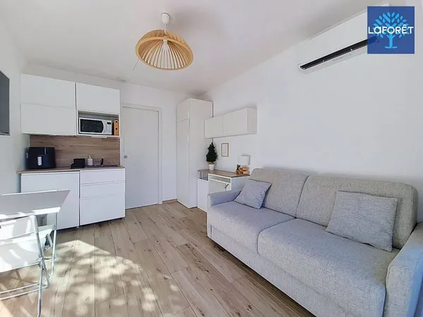 Studio 1 pièce 15 m²