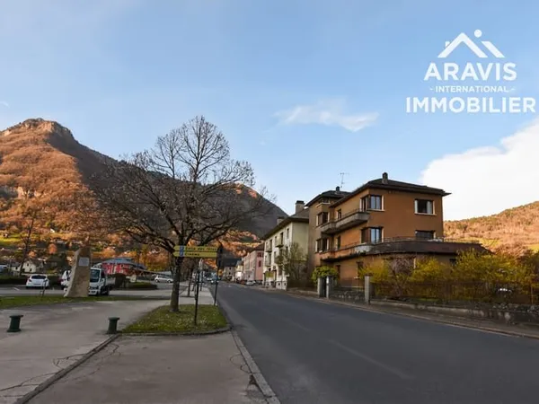 Appartement Au Dernier Etage Avenue des Thézières Avec Vue