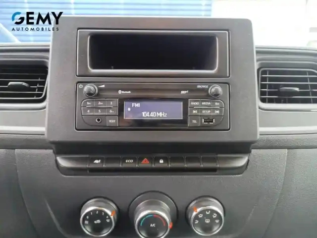 Renault Master fgn trac f3500 l2h2 blue dci 135 — photo 32