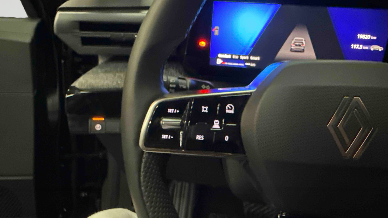 Renault Clio E-Tech full hybrid 160 ch — photo 18
