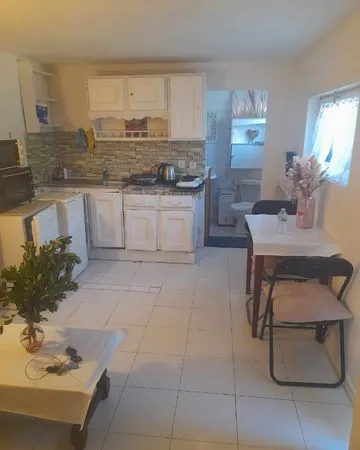 Studio meublé agréable à vivre