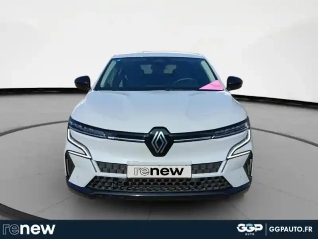 Renault Megane e-tech electric ev60 220ch equilibre super charge -b — photo 8