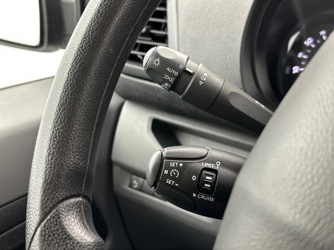 Peugeot Expert fgn tole standard 1.5 bluehdi 120 s&s bvm6 premium — photo 17