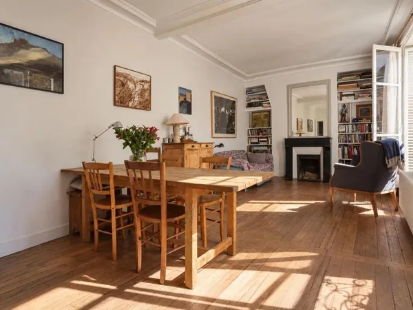 Vends t4 - 82.7 m² - Paris 18ème