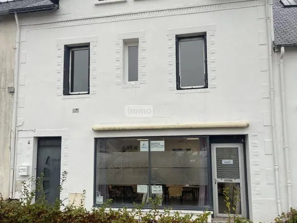 Local commercial 193 m²