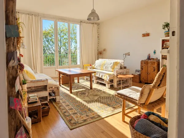En Exclusivité, Nantes Ouest, Joli appartement trois pièces au style Bohème