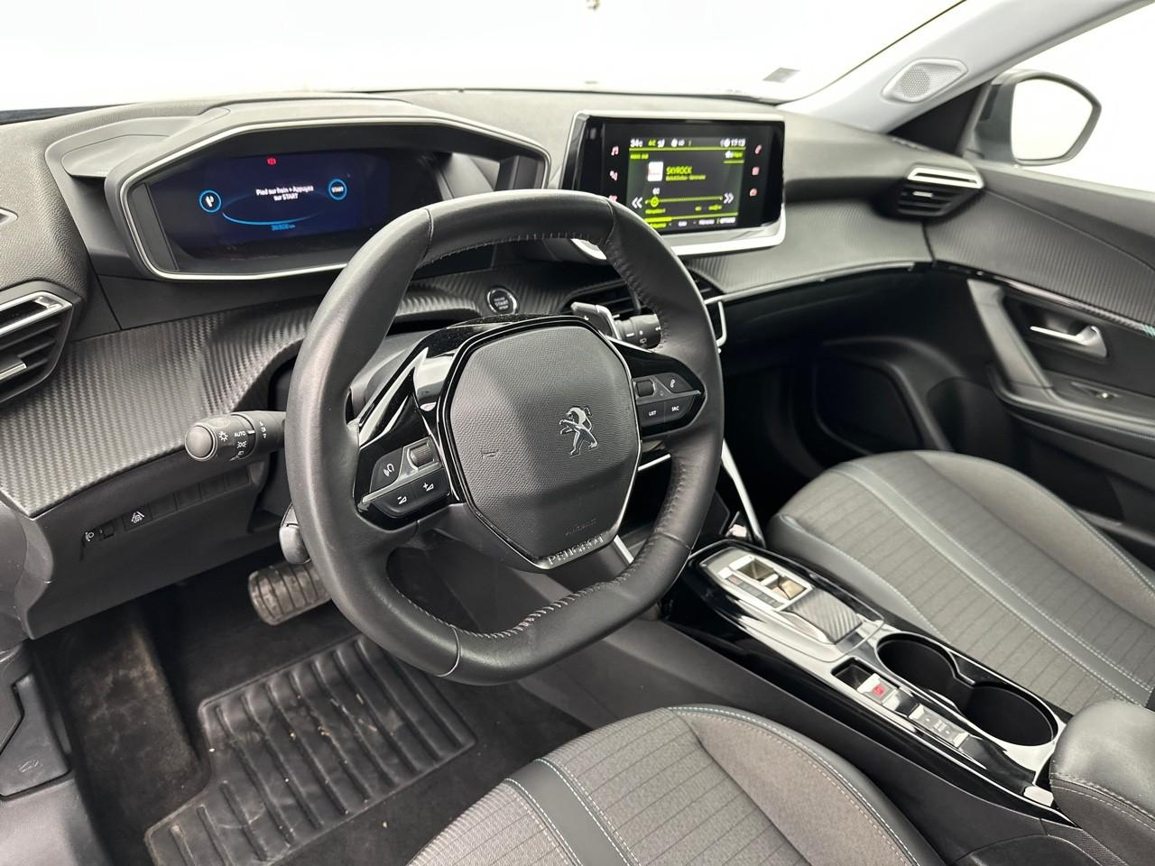 Peugeot 2008 puretech 130 s&s eat8 allure pack — photo 8