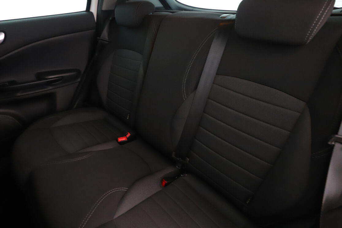 Alfa Romeo Giulietta 1.6 JTDM Super — photo 13