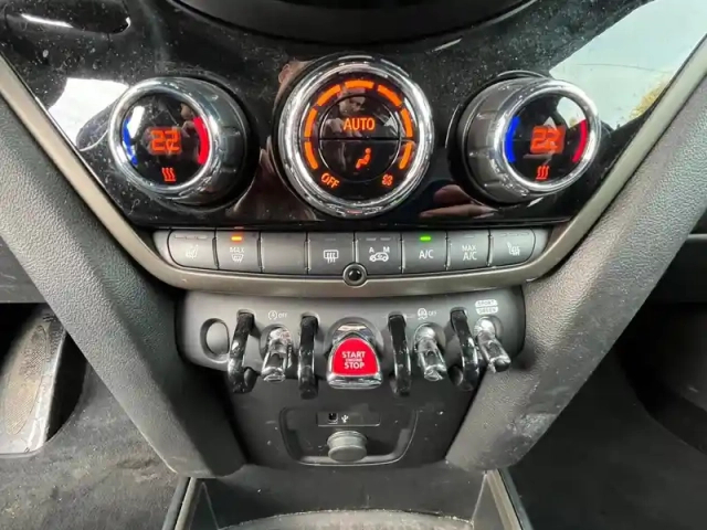 Mini Countryman cooper 136ch  edition premium bva7 — photo 32