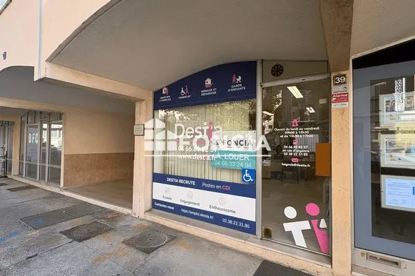 Local 2 pièces 60 m²