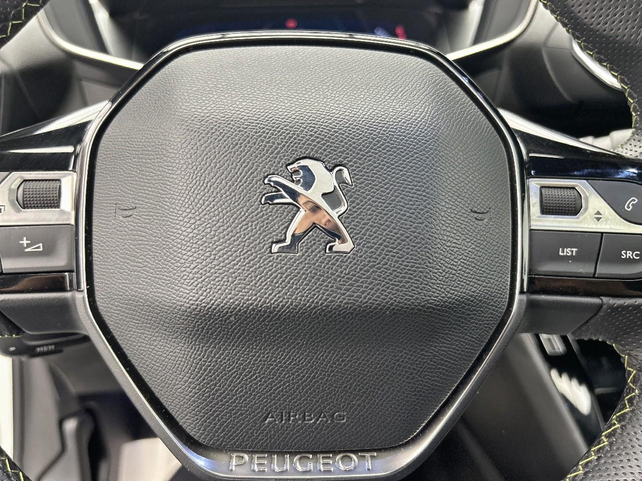 Peugeot 208 electrique 50 kwh 136ch gt pack — photo 25