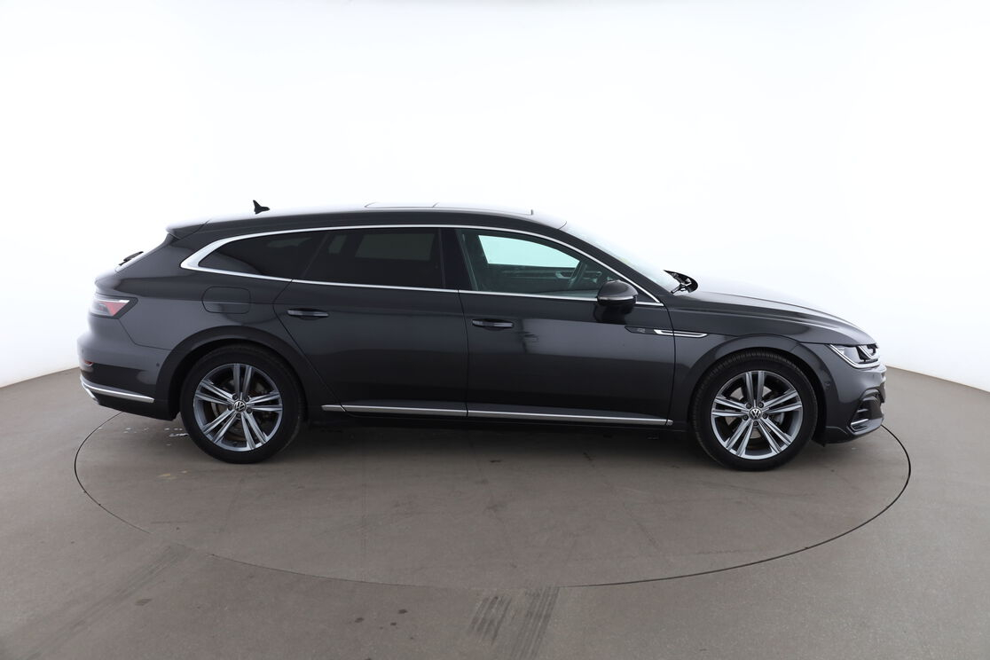 Volkswagen Arteon Shooting Brake 2.0 TDI EVO SCR R-Line DSG7 — photo 6