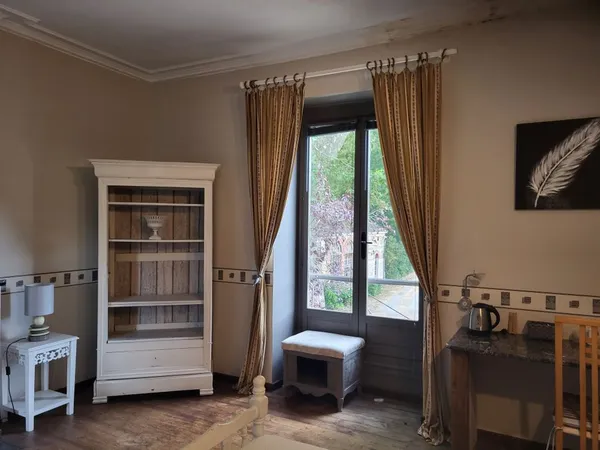 Chambre de 25m2 à louer sur Saint-Pavace