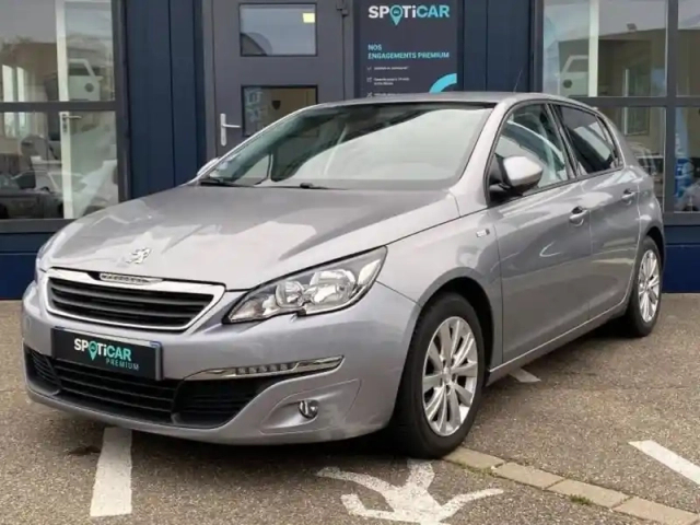Peugeot 308 1.2 puretech 110ch style s&amp;s 5p — photo 1