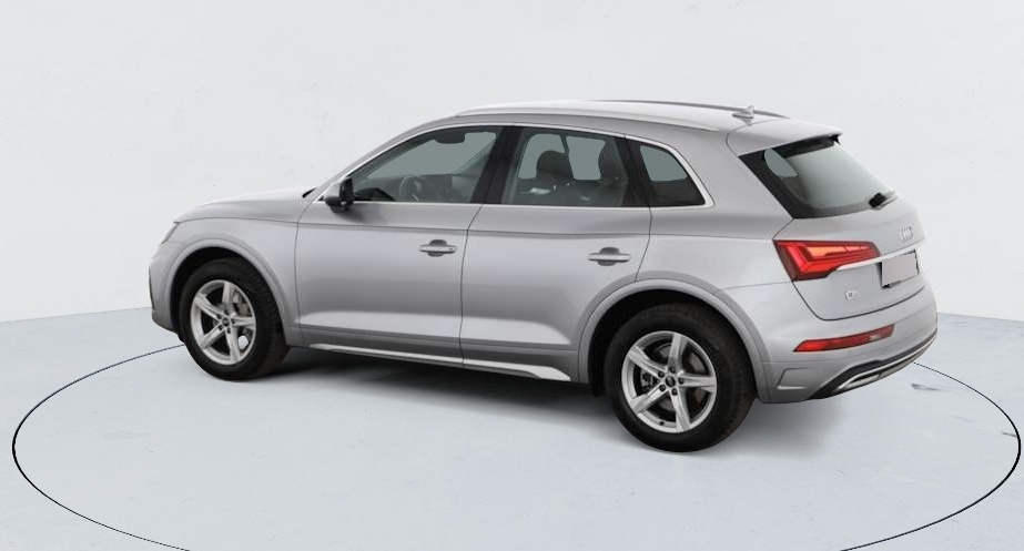 Audi Q5 — photo 4