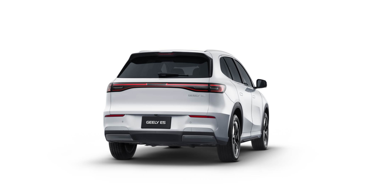 Geely E5 — photo 7