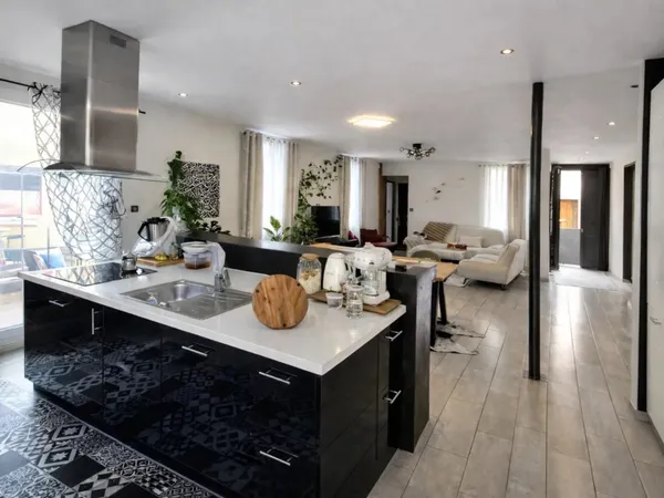 Ensemble immobilier avec fort potentiel locatif à Carcassonne