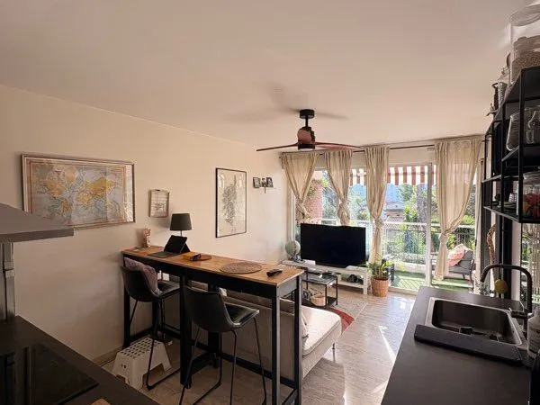 Appartement 35m avec grand balcon