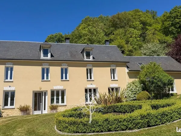 Maison 6 pièces 190 m²