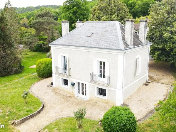 Propriété 6 pièces 120 m²
