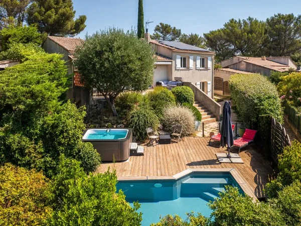 Maison 6 pièces 150 m²
