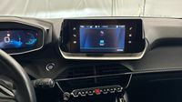 Peugeot 208 1.2 PureTech 100ch S&S Allure — photo 19