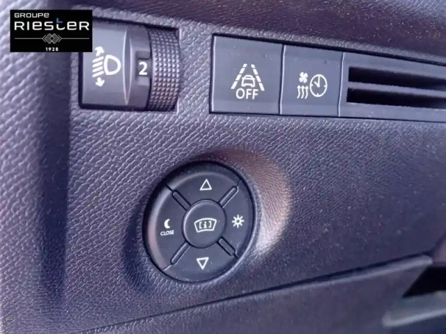 Citroën C4 e- 136 ch automatique — photo 20