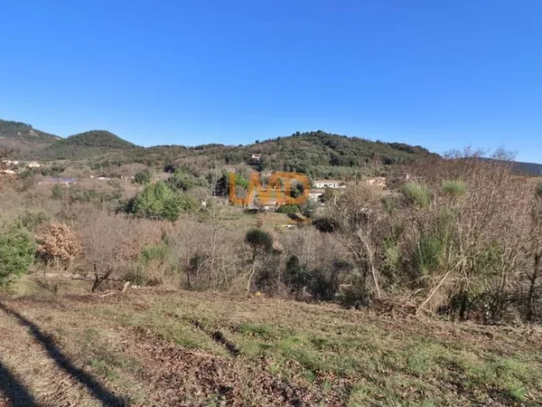 Terrain Constructible - 1520m2 - VUE Degagee