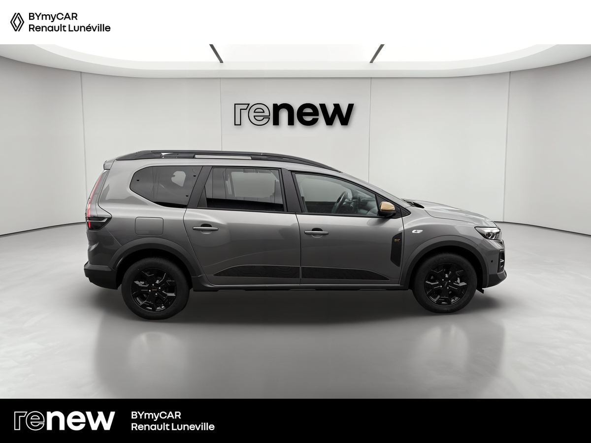 Dacia Jogger TCe 110 7 pl — photo 6