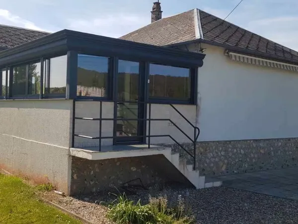 Maison avec véranda