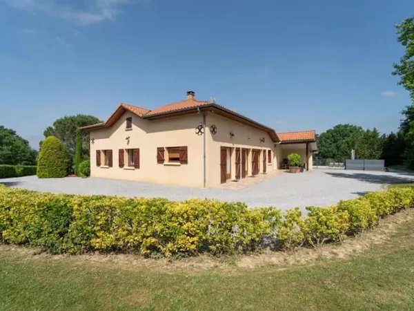 Maison 4 pièces 194 m²