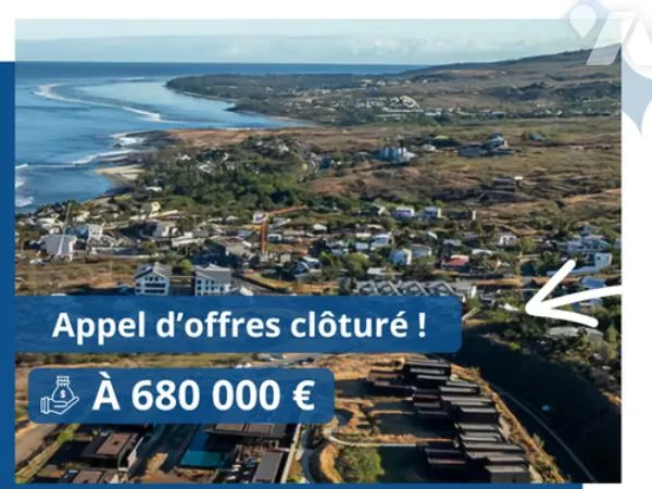 Terrain 2451 m²