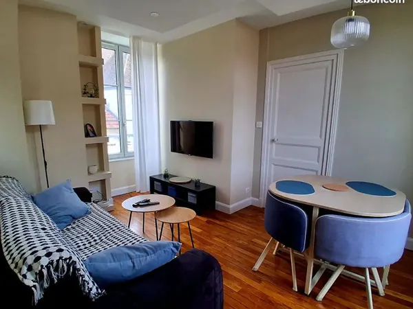 Appartement T2 rénové et meublé