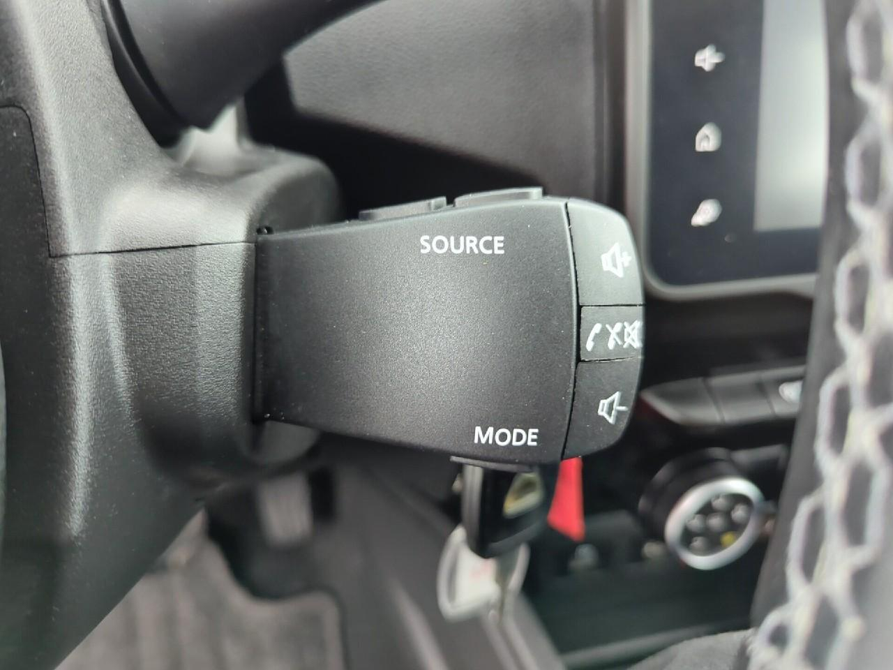 Dacia Duster tce 150 fap 4x2 edc confort — photo 26