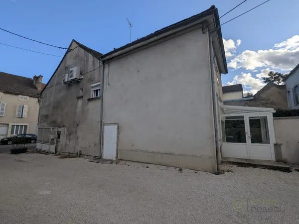Ensemble immobilier 20 pièces 490 m²