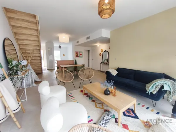 Villa 4 pièces 100 m²
