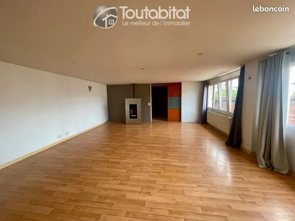Loft 210 m² Charleville Mezieres
