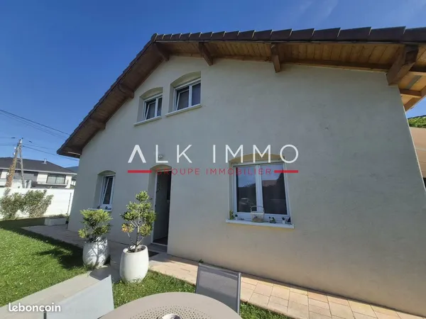 Maison 4 pièces 90 m²