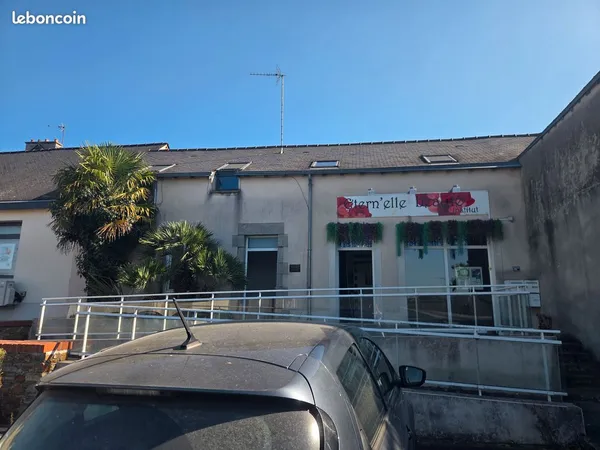 Location centre bourg Port Brillet