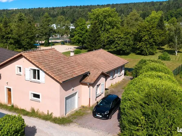 Maison 6 pièces 131 m²