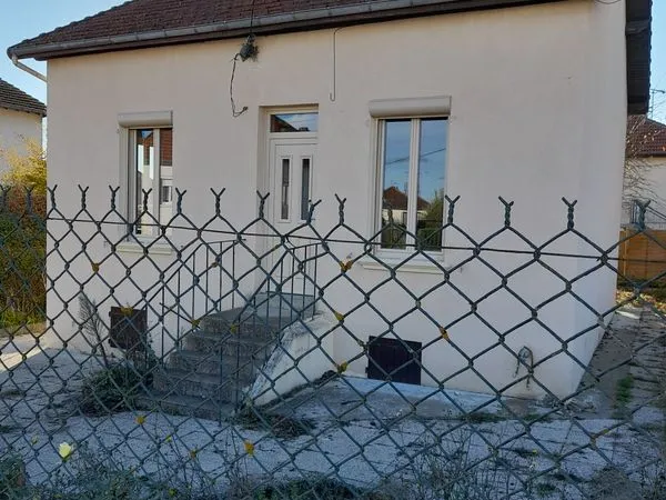 Maison Vente Saint-Florentin 4p 100m² 98000€