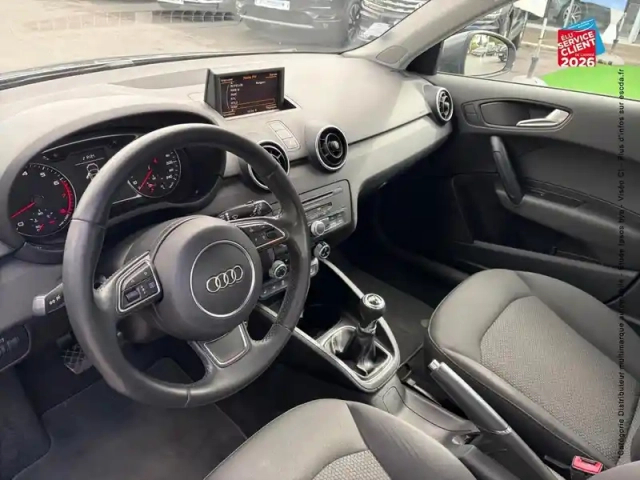 Audi A1 sportback 1.0 tfsi 82ch ambiente — photo 15
