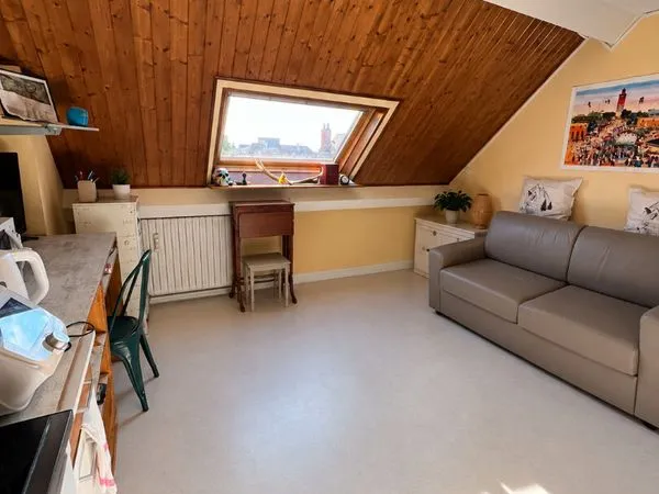Studio 1 pièce 14 m²