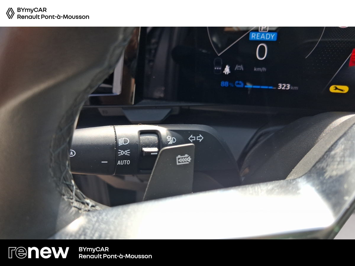 Renault Megane E-Tech EV60 220 ch optimum charge — photo 20